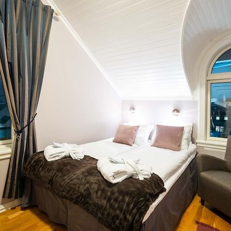 Enter Tromso - Exclusive 4 Bedroom Villa מראה חיצוני תמונה