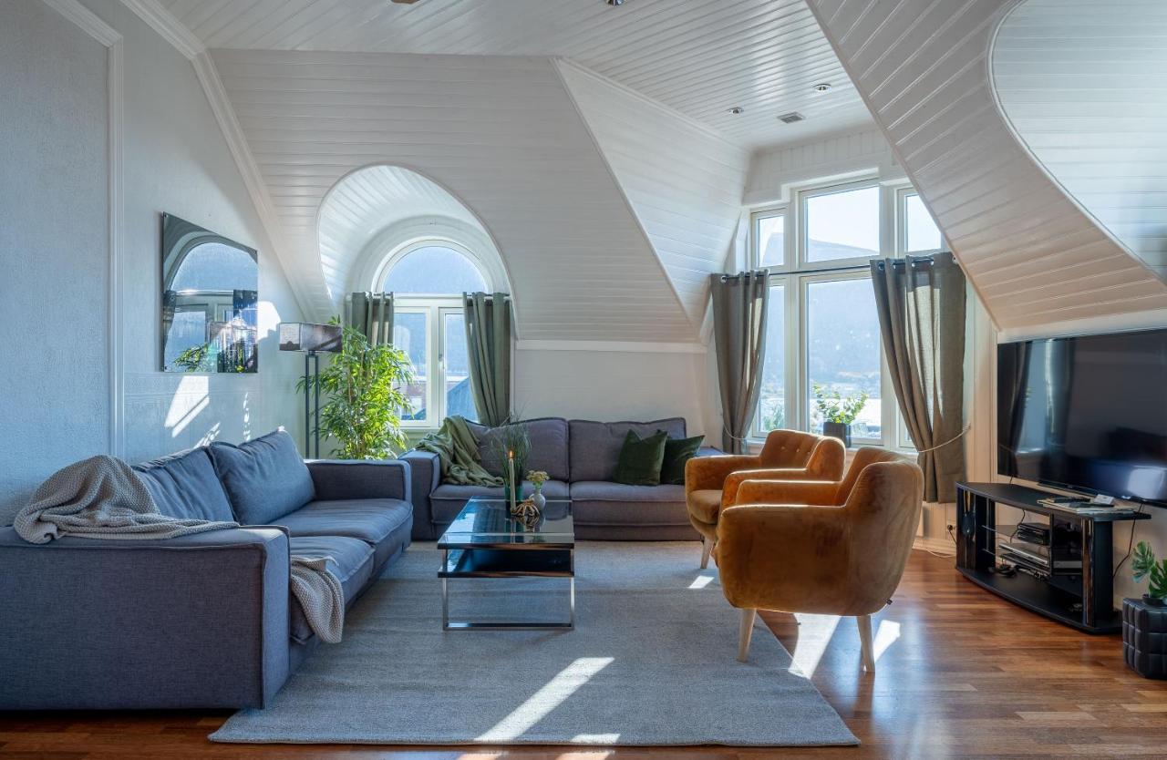 Enter Tromso - Exclusive 4 Bedroom Villa מראה חיצוני תמונה